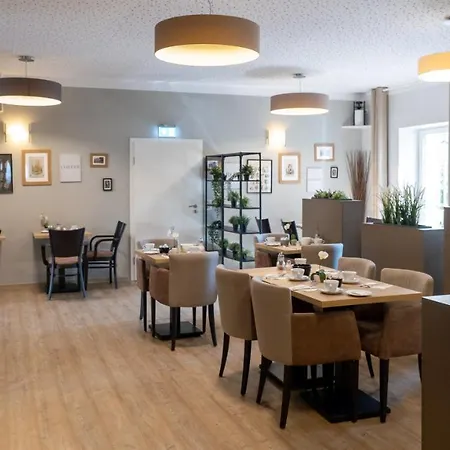 Otel Am Uenglinger Tor