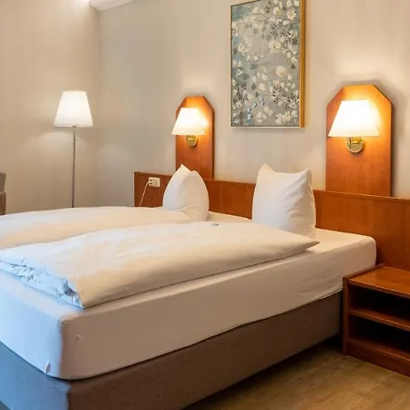 Hotel Am Uenglinger Tor 3*