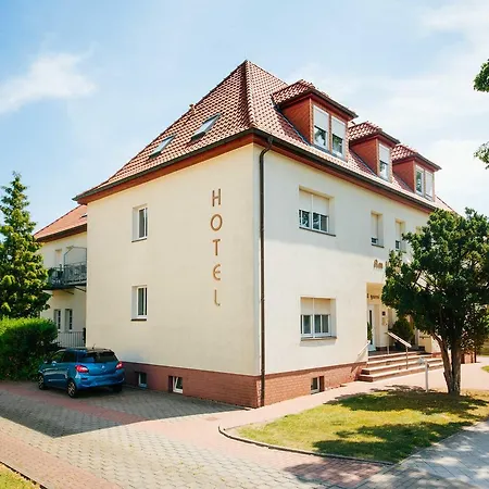 Otel Am Uenglinger Tor 3*