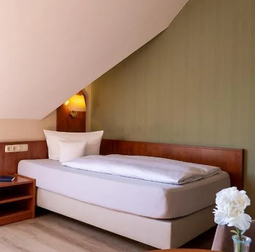 Am Uenglinger Tor 3* Stendal